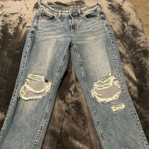American Eagle Outfitters Light Blue Ripped Boyfriend Jeans